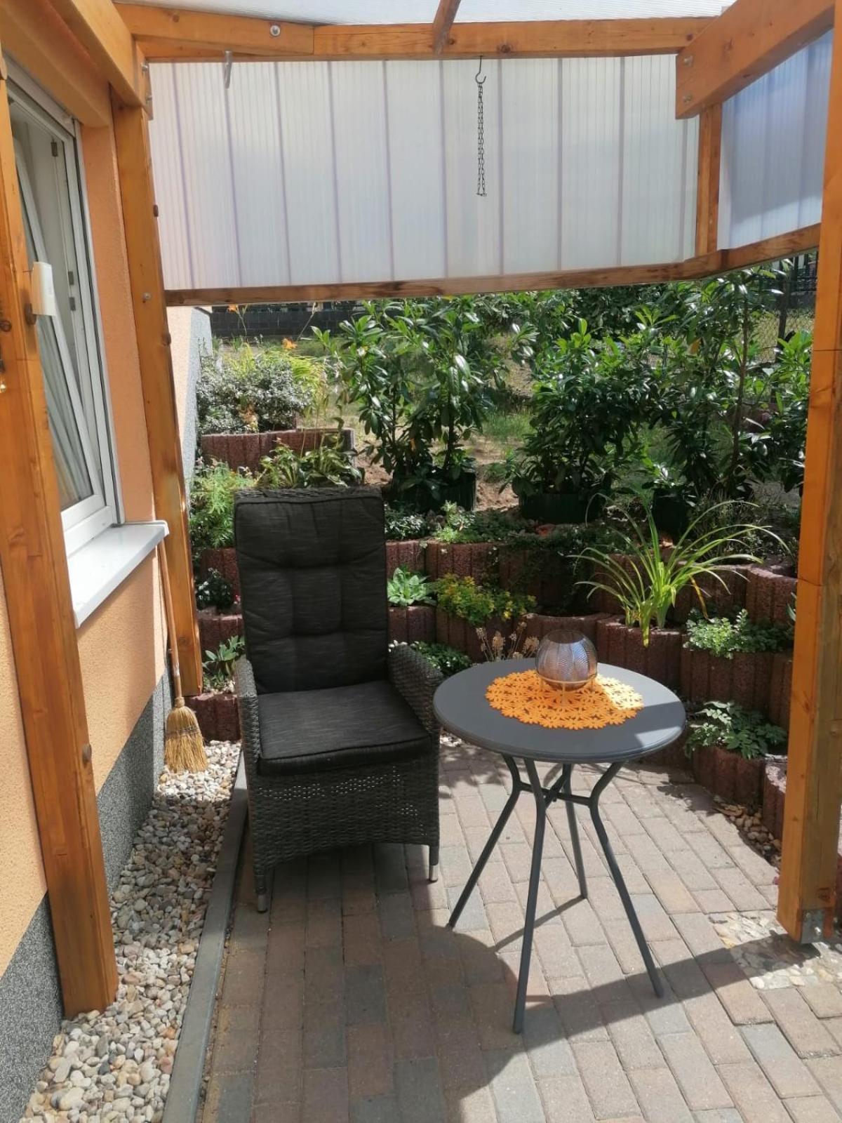 Ferienwohnung Oase der Ruhe Waldsieversdorf Exterior foto